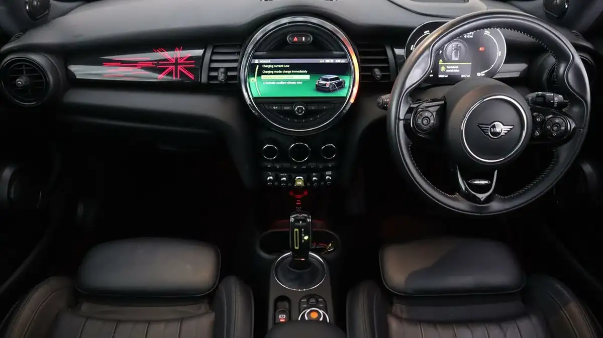 2020-mini-cooper-e-cooper-s-3-big-12