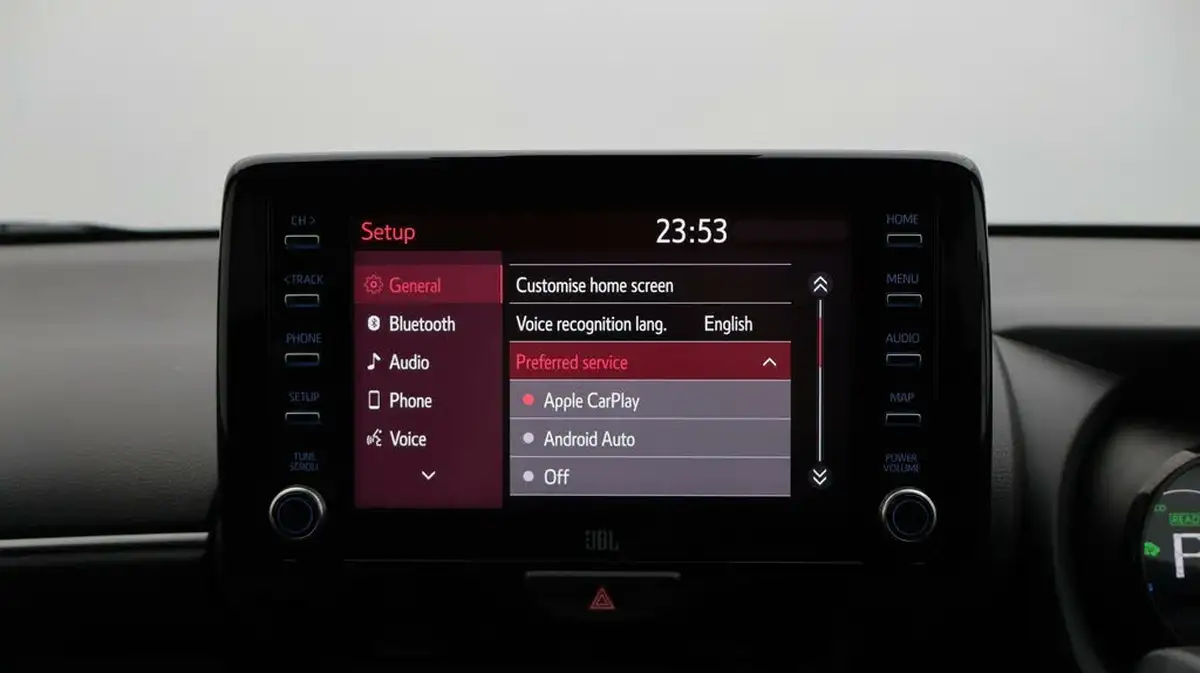 2022-toyota-yaris-15-vvt-i-dynamic-big-26