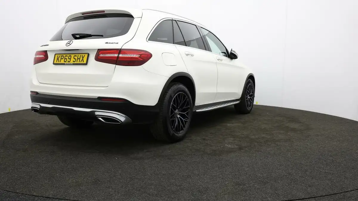 2019-mercedes-benz-glc-class-21d-glc250d-sport-premium-plusss-station-wagon-5d-big-76