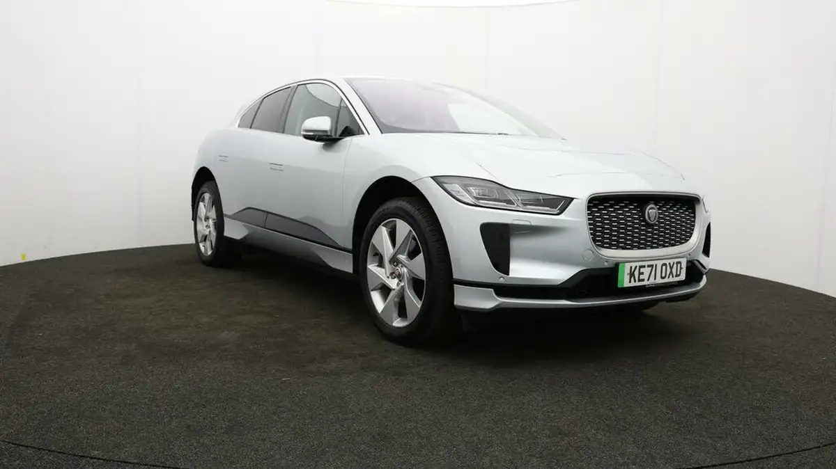 2021-jaguar-i-pace-ev400-se-big-41