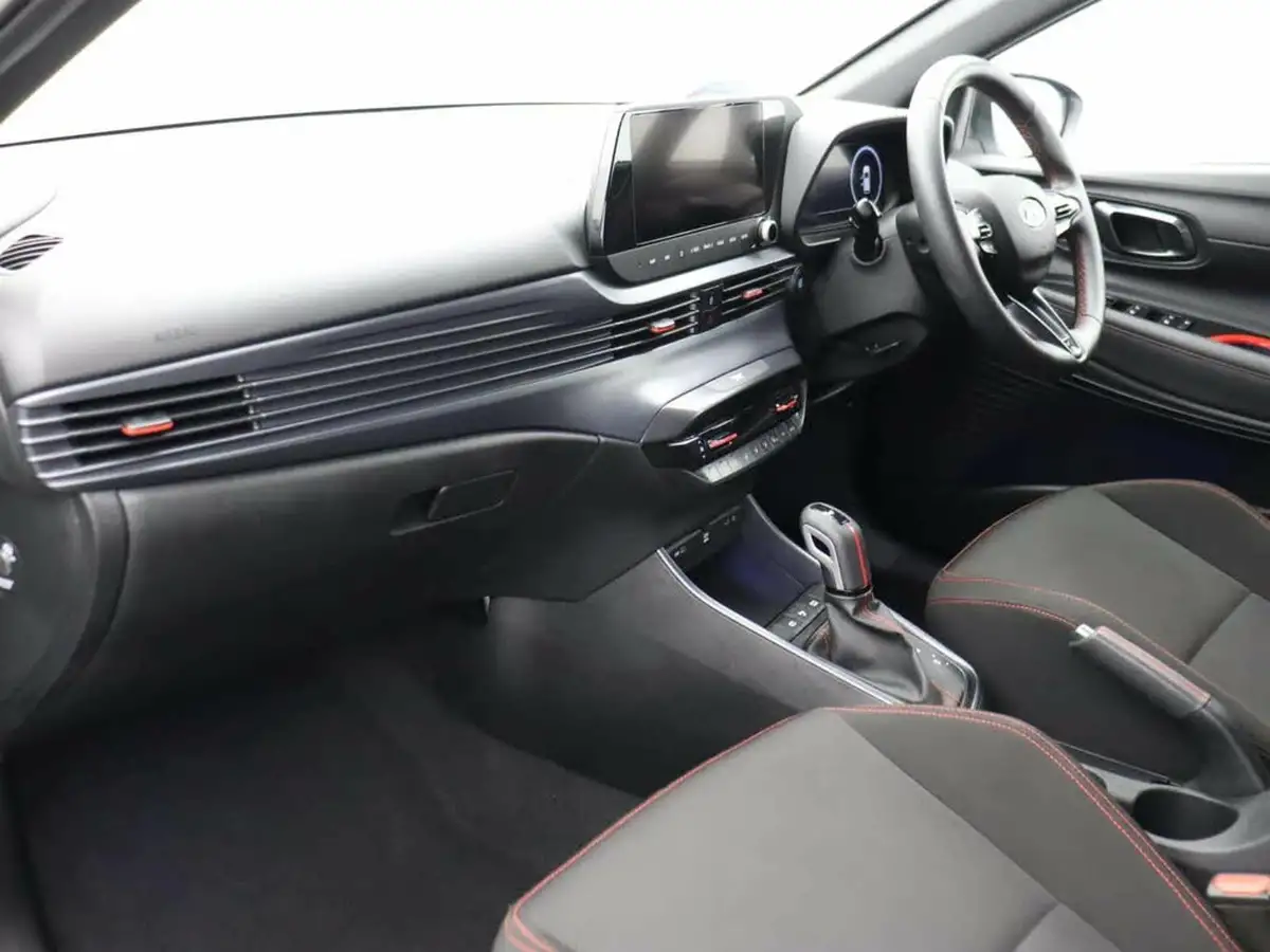 2024-hyundai-i20-10-t-gdi-n-line-dct-big-11