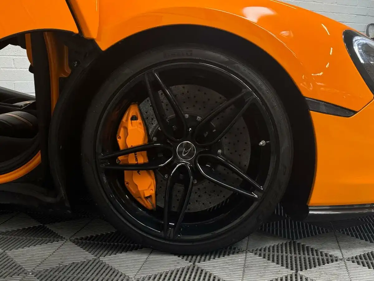 2016-mclaren-570s-38-big-19