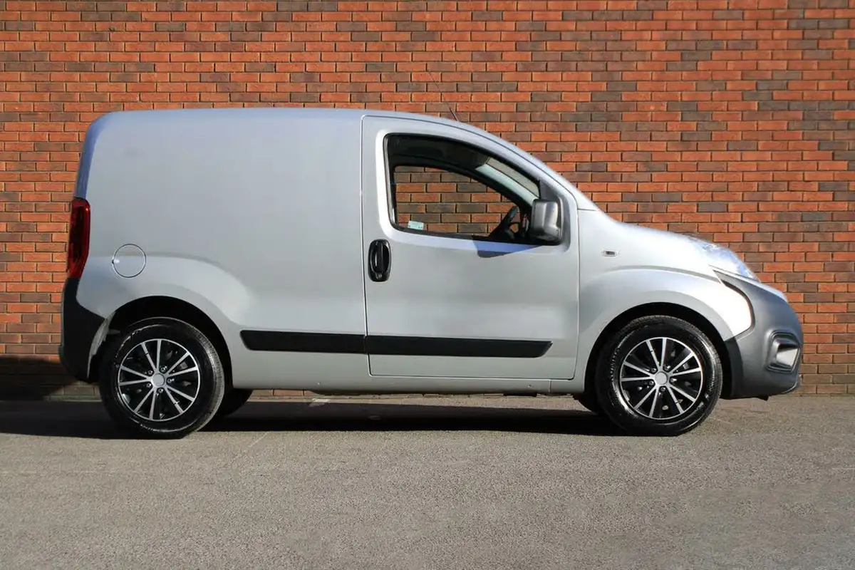 2021-fiat-fiorino-13td-cargo-tecnico-multijet-95pseu6d-big-1