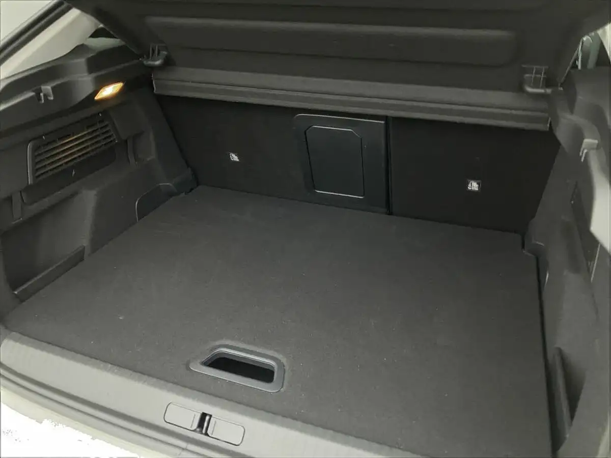 2022-citroen-c4-12-puretech-shine-plus-130ps-big-19