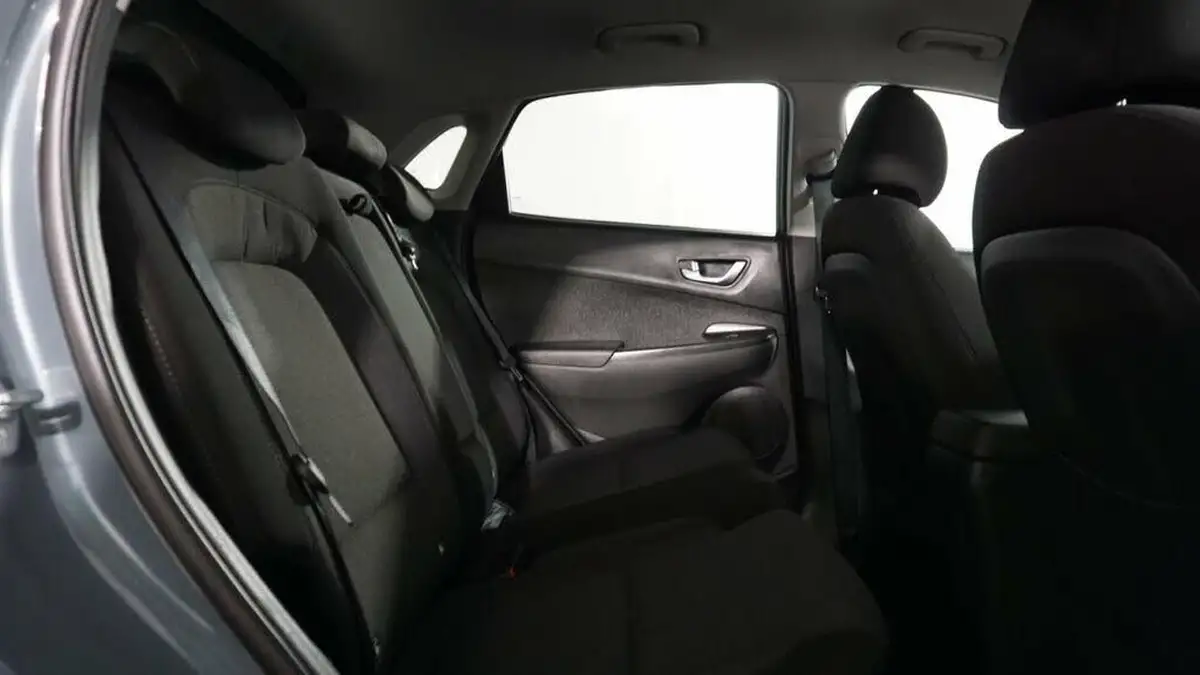 2023-hyundai-kona-e-premium-136ps-39kwh-big-19