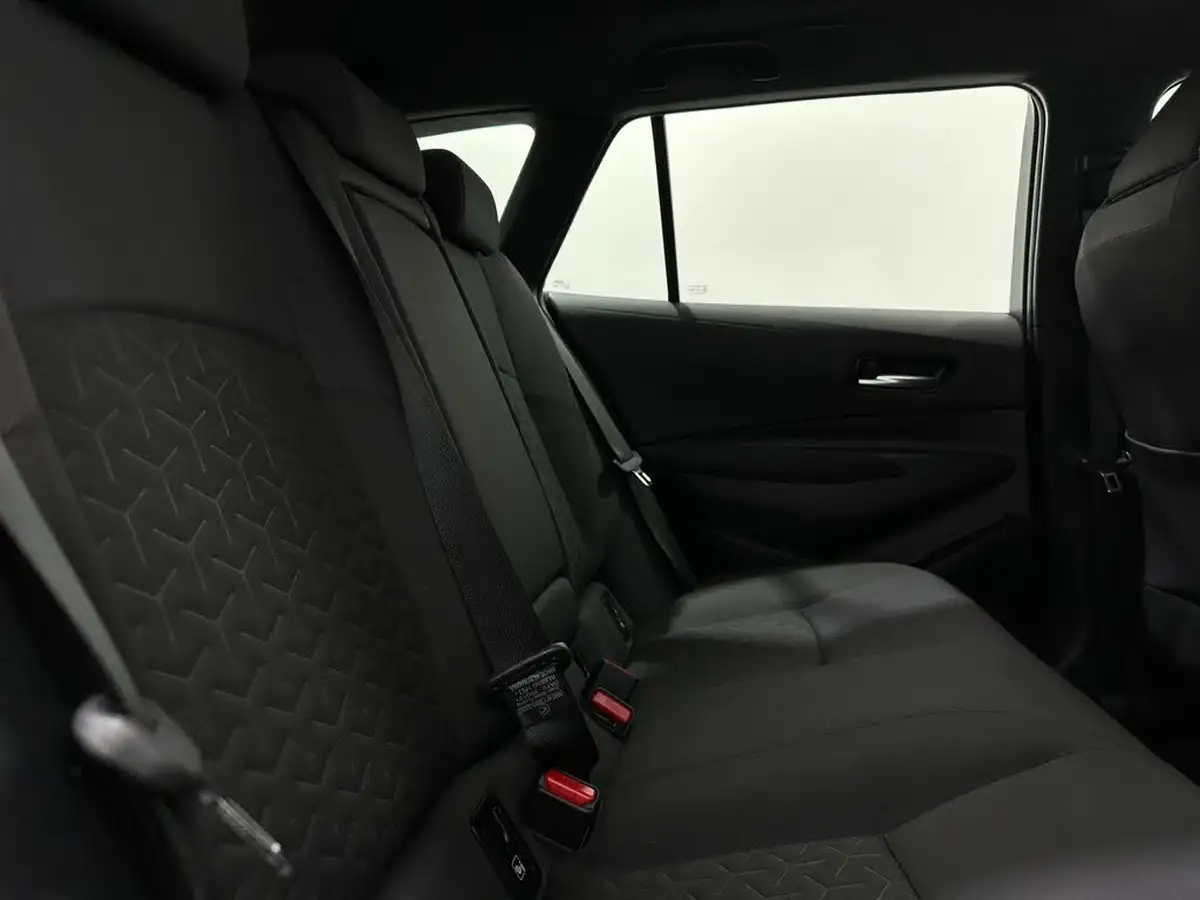 2021-toyota-corolla-20-vvt-i-icon-tech-touring-sports-big-39