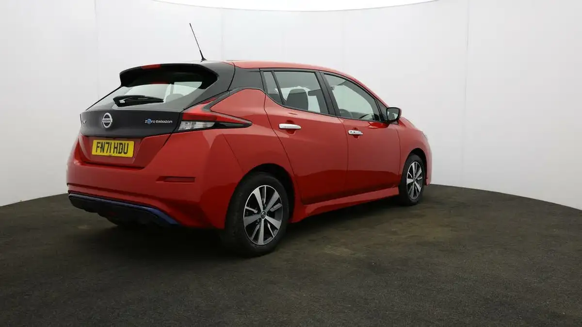 2021-nissan-leaf-e-acenta-big-51