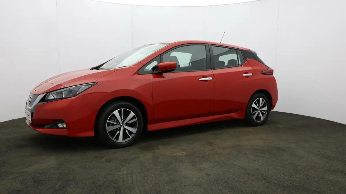 2021-nissan-leaf-e-acenta-big-27