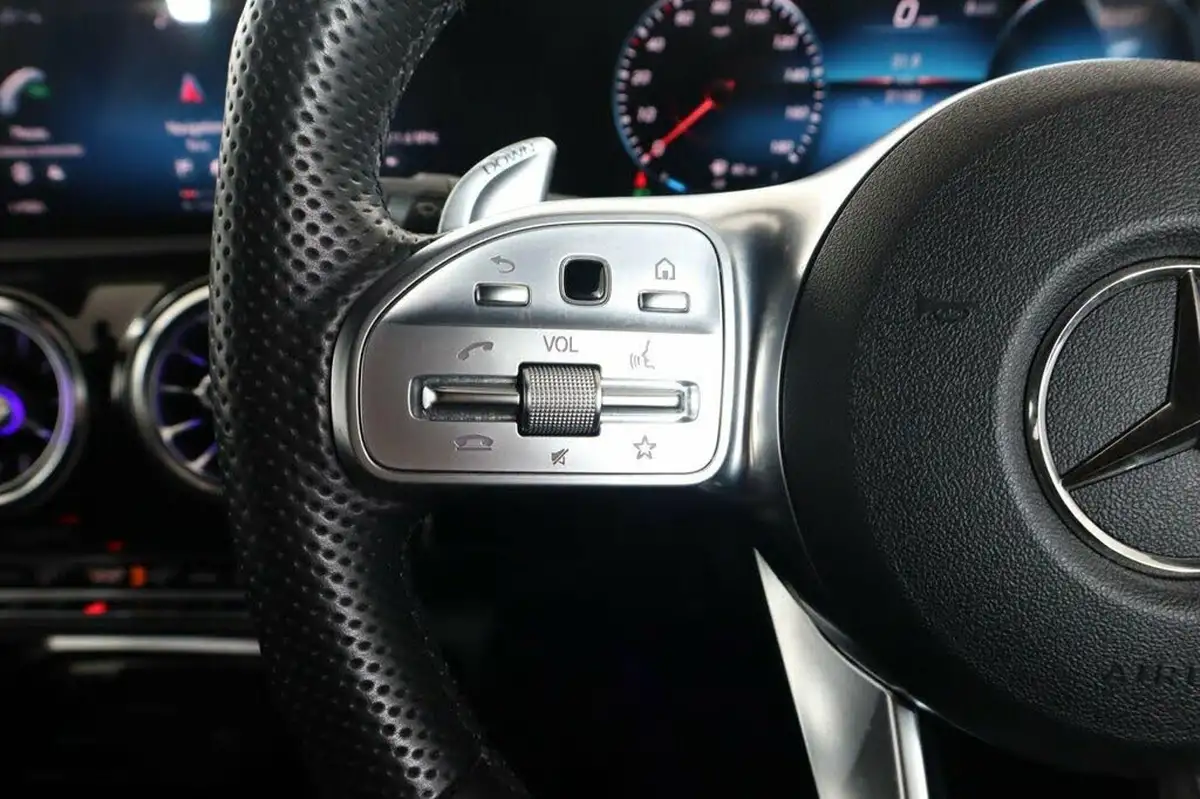2020-mercedes-benz-a-class-20-a35-amg-premium-hatchback-5d-big-15