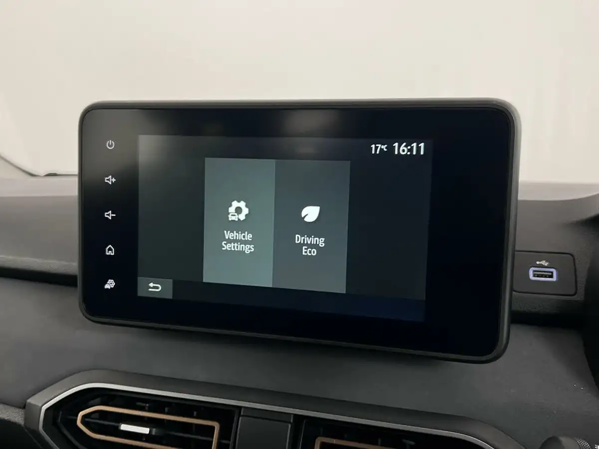 2023-dacia-jogger-10-tce-extreme-big-23
