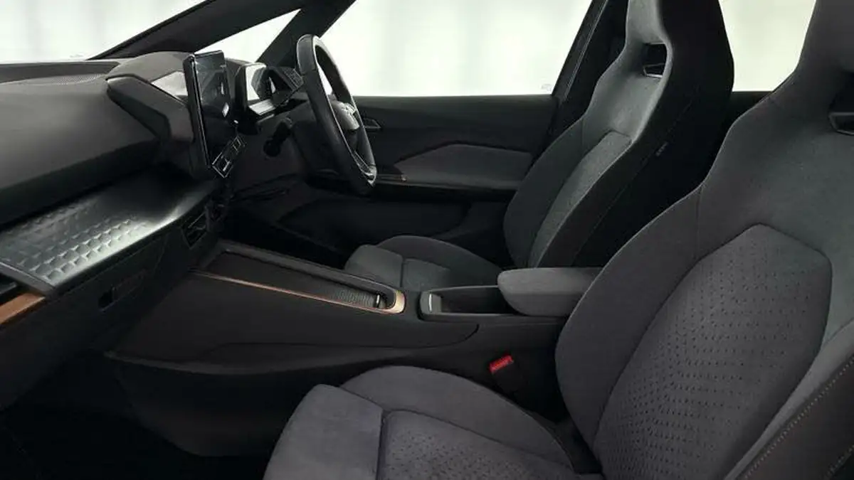 2022-cupra-born-e-v3-230ps-58kwh-e-boost-big-39