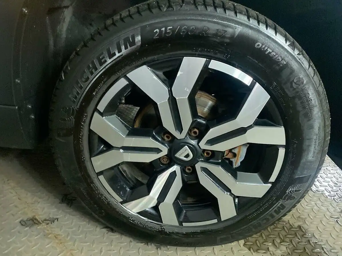 2021-dacia-duster-15dci-prestige-big-11