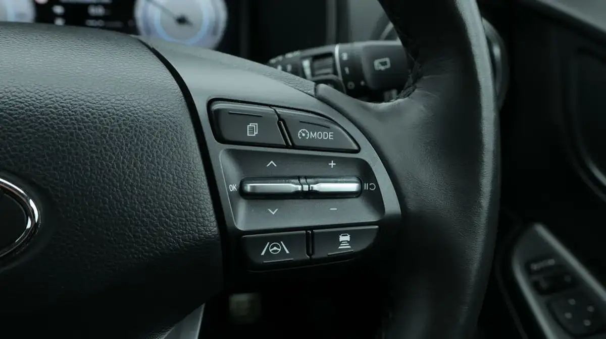 2022-hyundai-kona-e-premium-204ps-64kwh-7kw-obc-big-23
