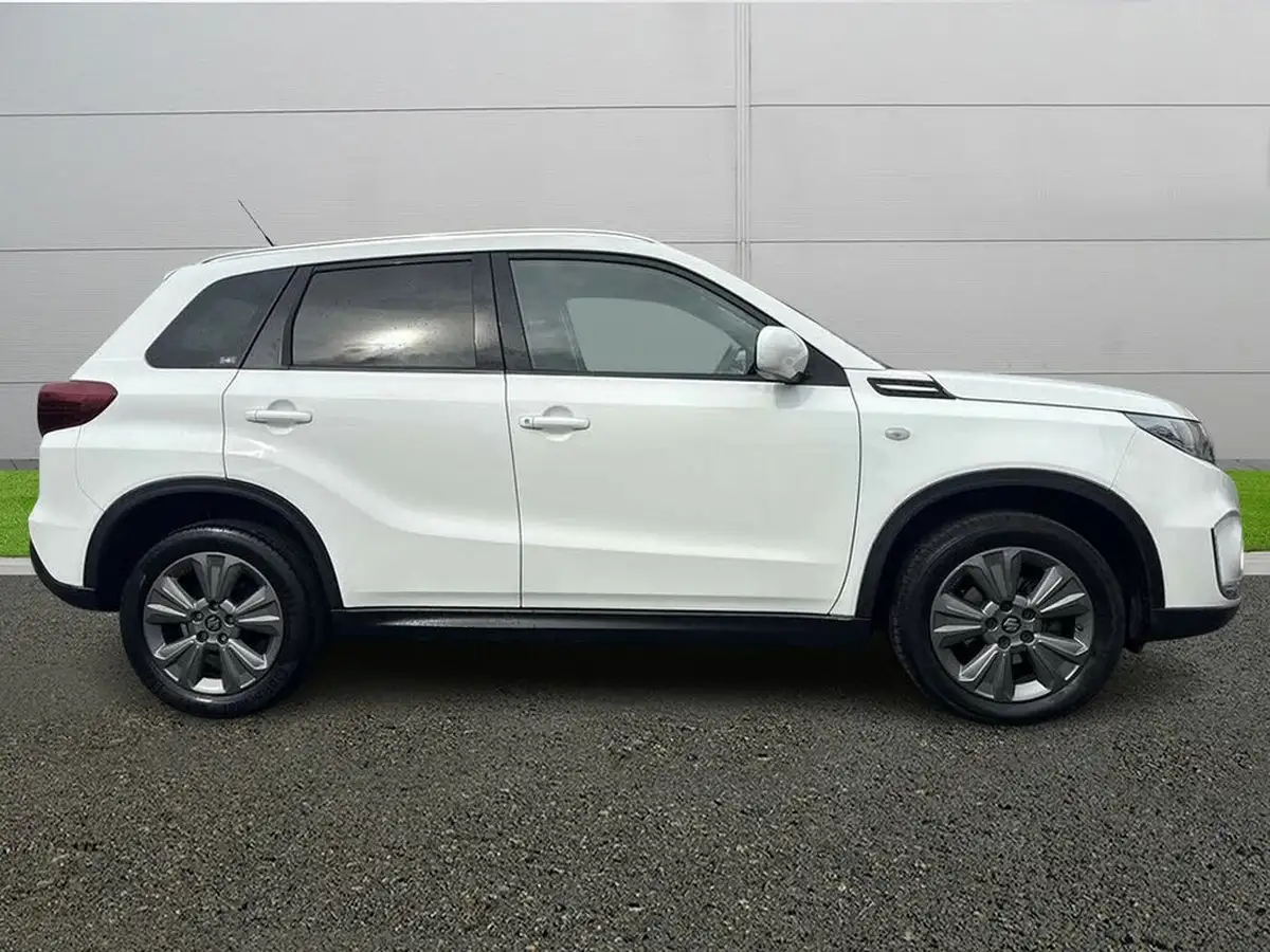 2022-suzuki-vitara-14-boosterjet-sz-t-big-7