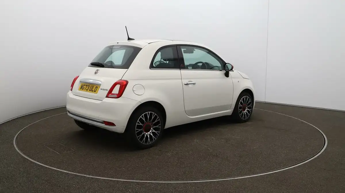 2023-fiat-500-10-red-big-60