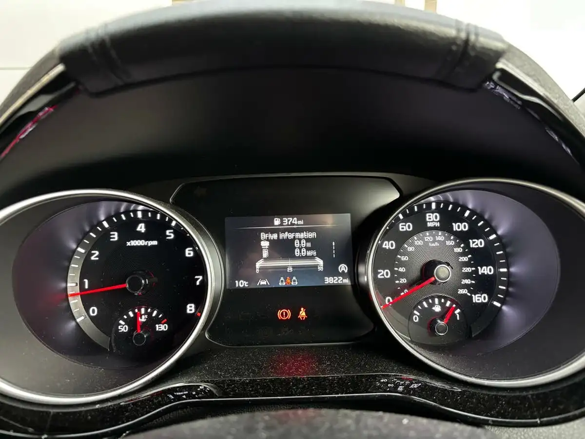 2024-kia-ceed-15-t-gdi-3-158bhp-hatchback-big-24