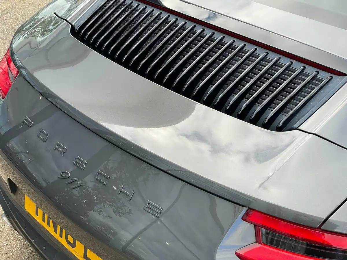 2018-porsche-911-30-carrera-s-420bhp-coupe-pdk-big-12