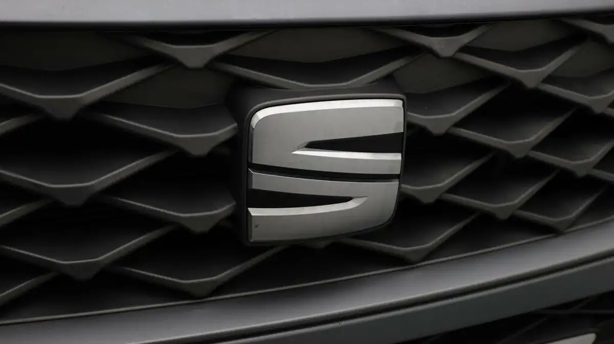 2023-seat-ateca-20-ecotsi-fr-sport-big-23