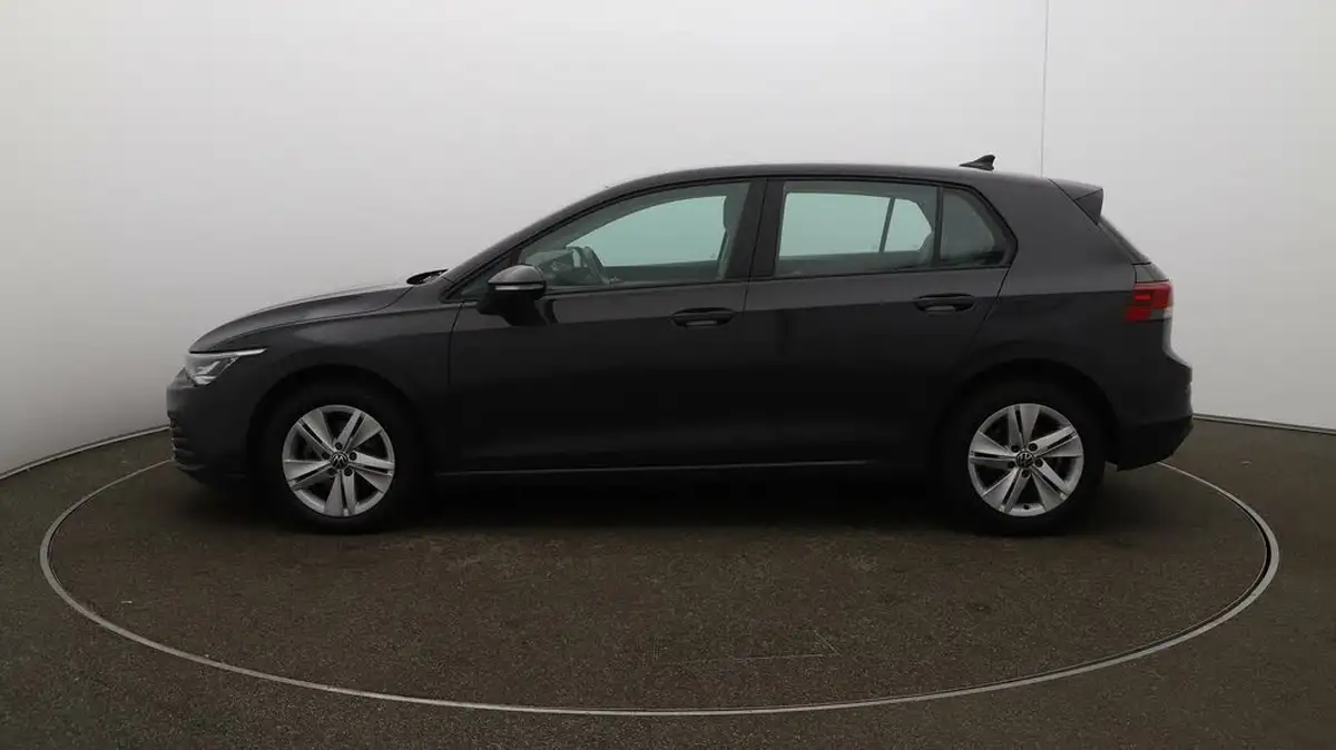2022-volkswagen-golf-20tdi-life-hatchback-big-55