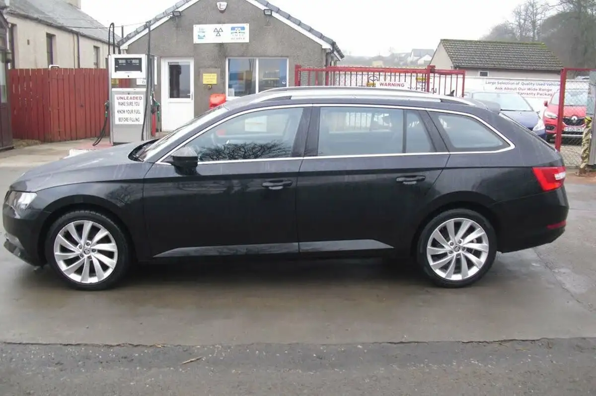 2017-skoda-superb-14-tsi-act-se-estate-big-4