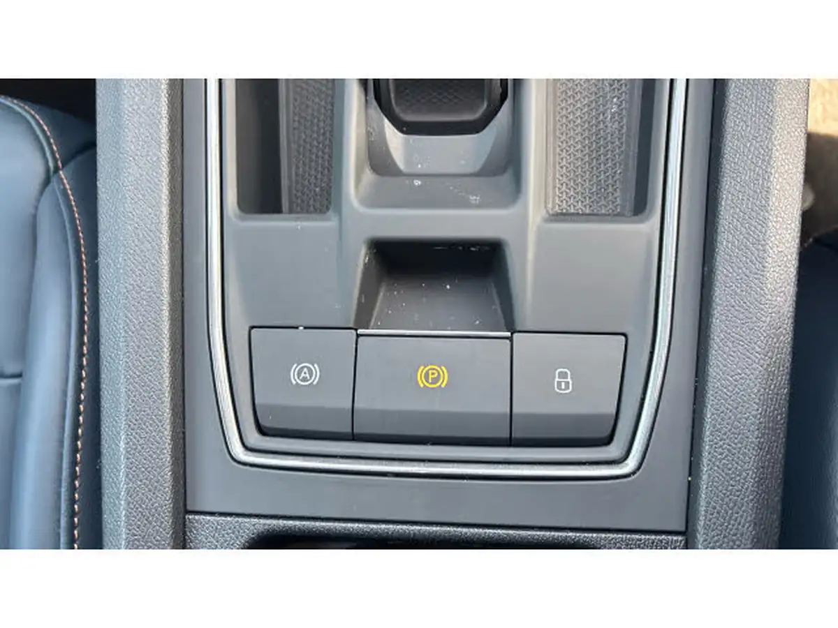 2024-cupra-formentor-14-e-hybrid-v2-big-28