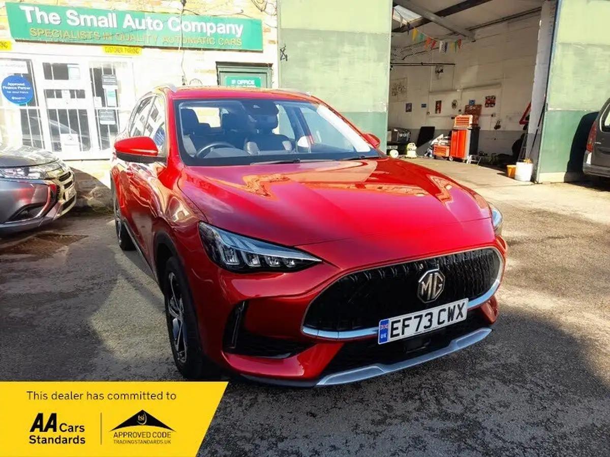 2023-mg-hs-15t-gdi-se-162ps-dct-big-0