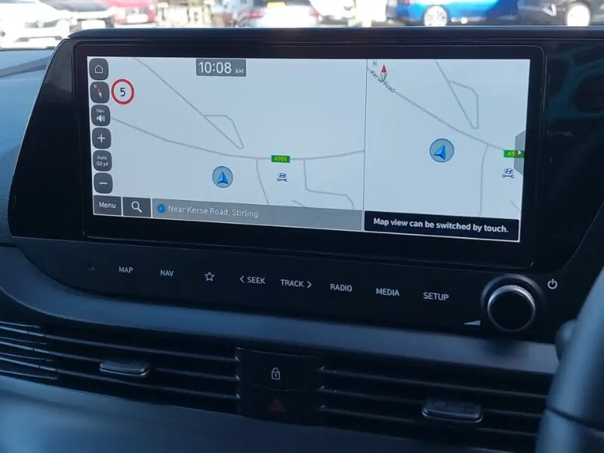 2024-hyundai-i20-10-t-gdi-premium-big-14