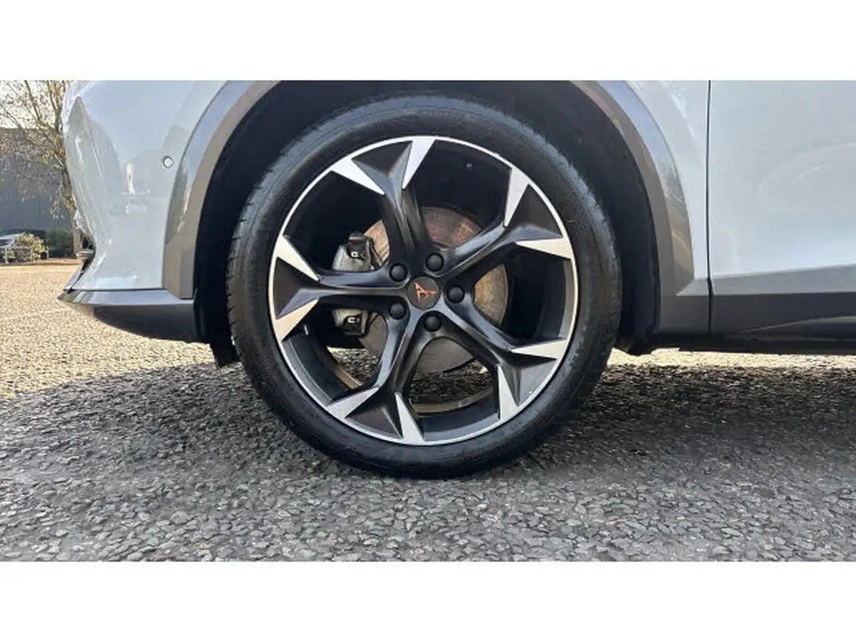2024-cupra-formentor-14-e-hybrid-v2-big-4