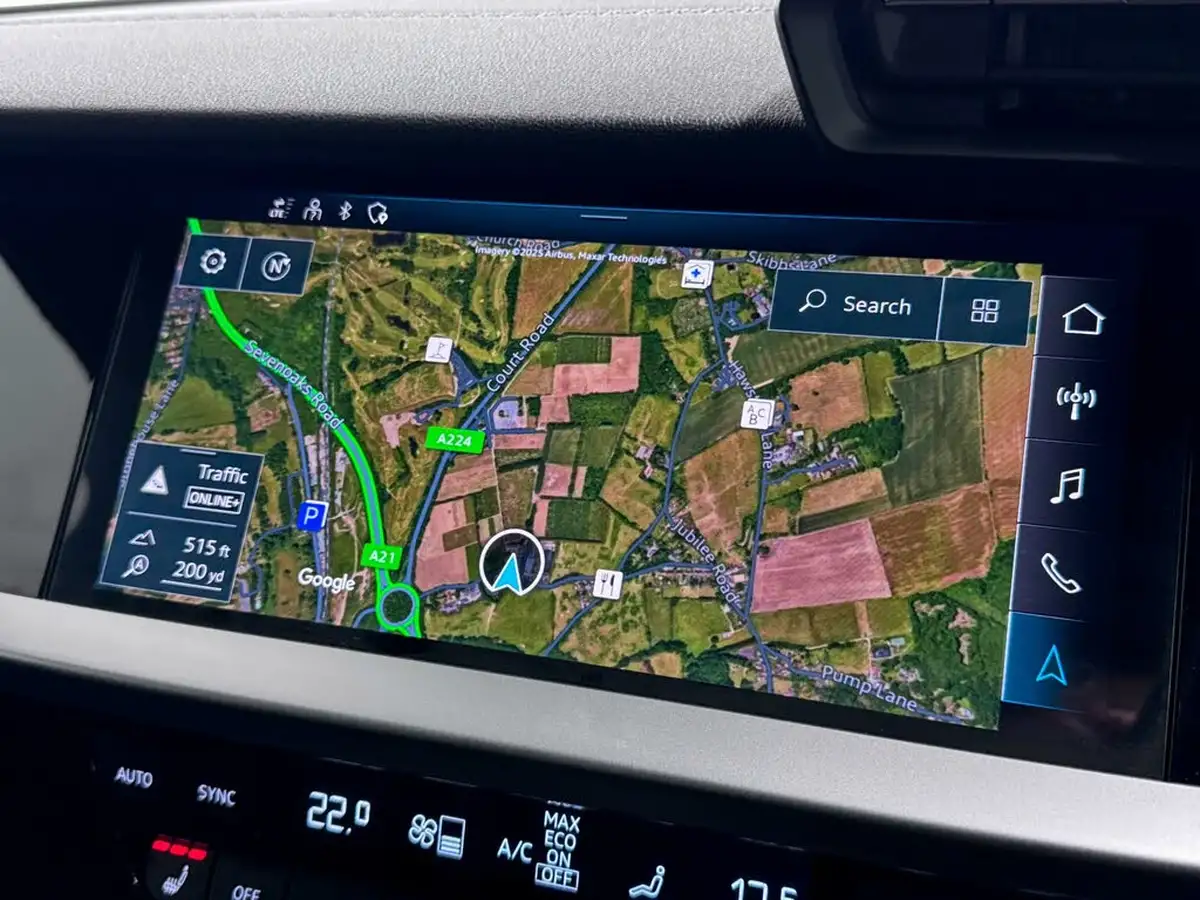2022-audi-s3-20-tfsi-saloon-4d-big-43