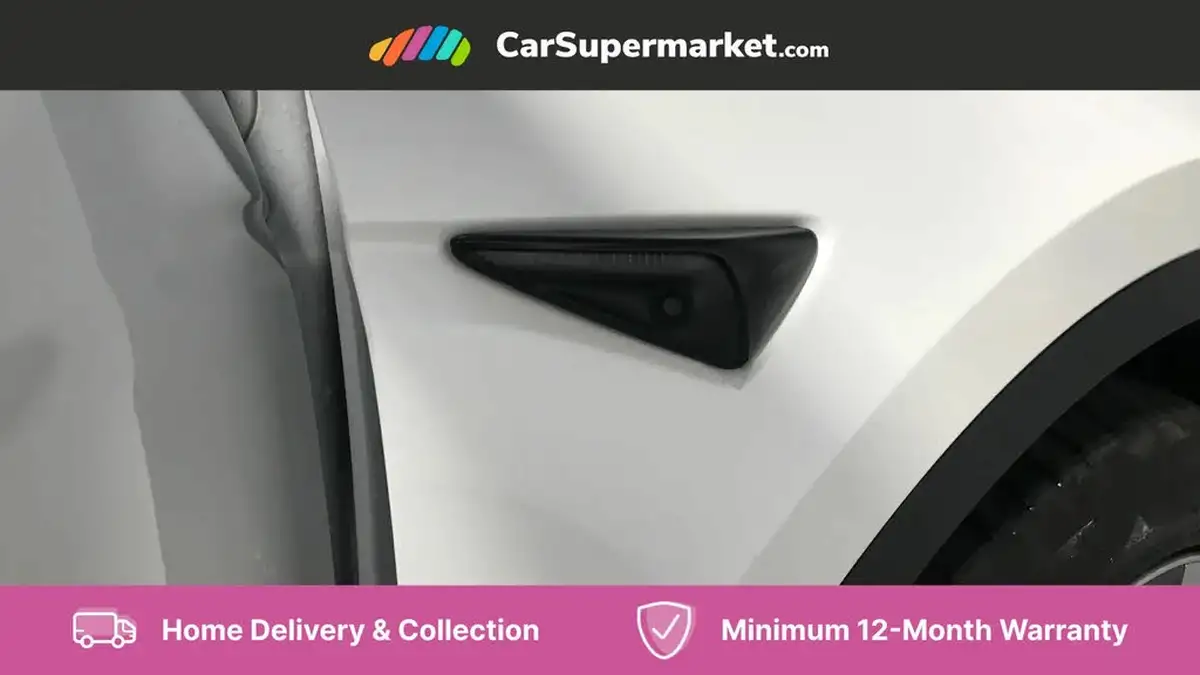 2022-tesla-model-y-e-long-range-big-42