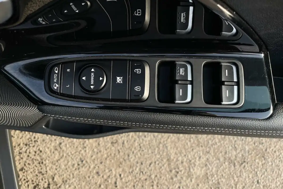 2021-kia-niro-16-gdi-phev-2-big-15