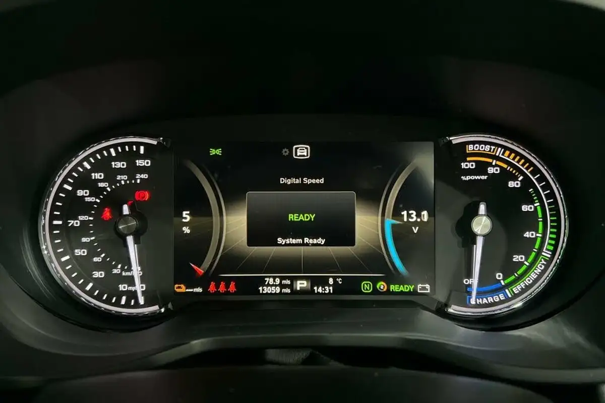 2021-mg-mg5-e-excite-ev-big-10