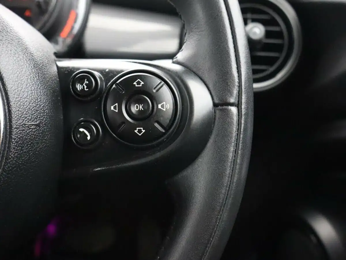 2020-mini-countryman-15-cooper-classic-auto-big-22