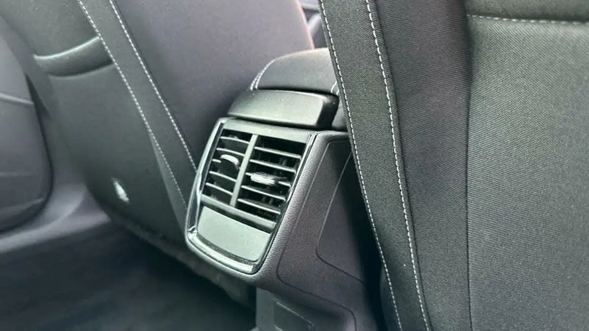 2020-skoda-kamiq-15-tsi-monte-carlo-dsg-big-10