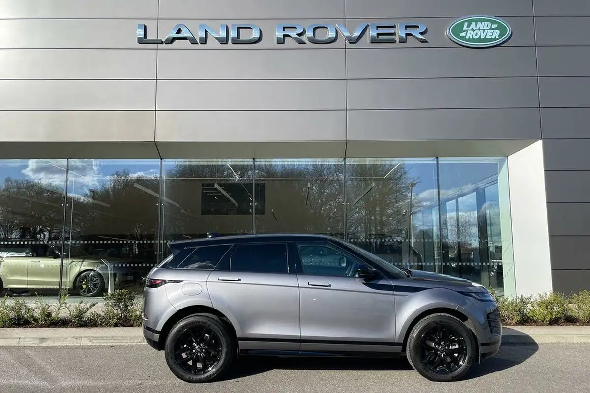 2024-land-rover-range-rover-evoque-20-d200-dynamic-se-big-1