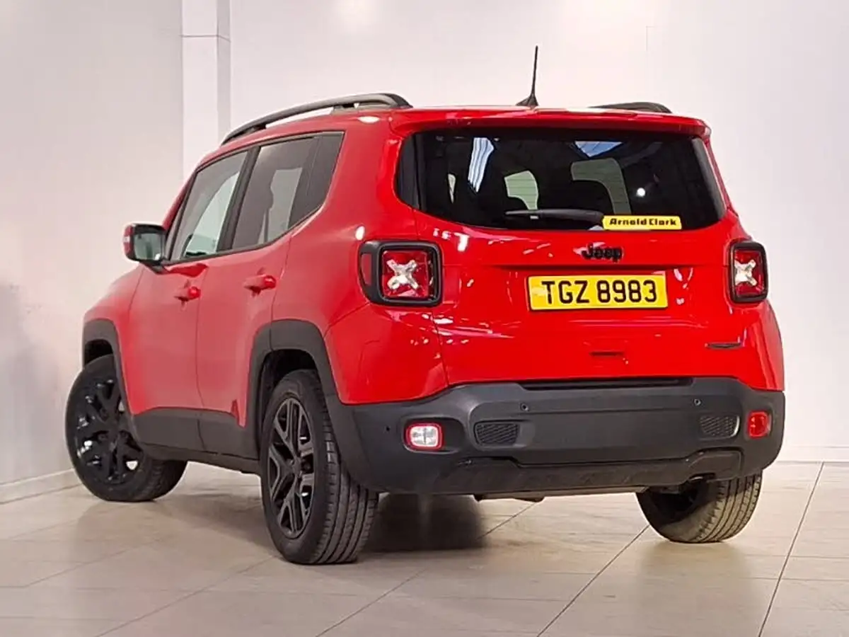 2021-jeep-renegade-10-gse-night-eagle-big-1