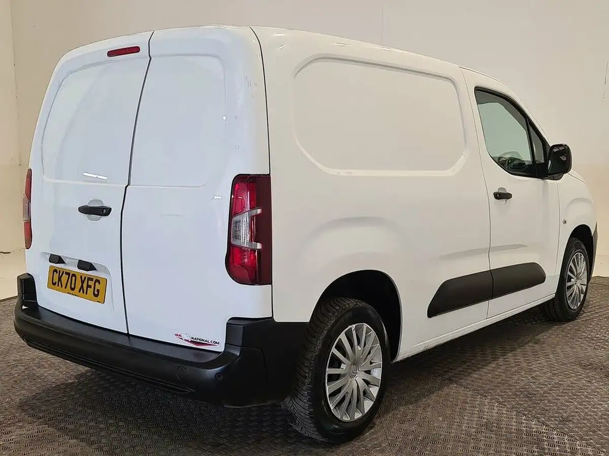 2020-citroen-berlingo-15bluehdi-650-enterprise-ss-big-27