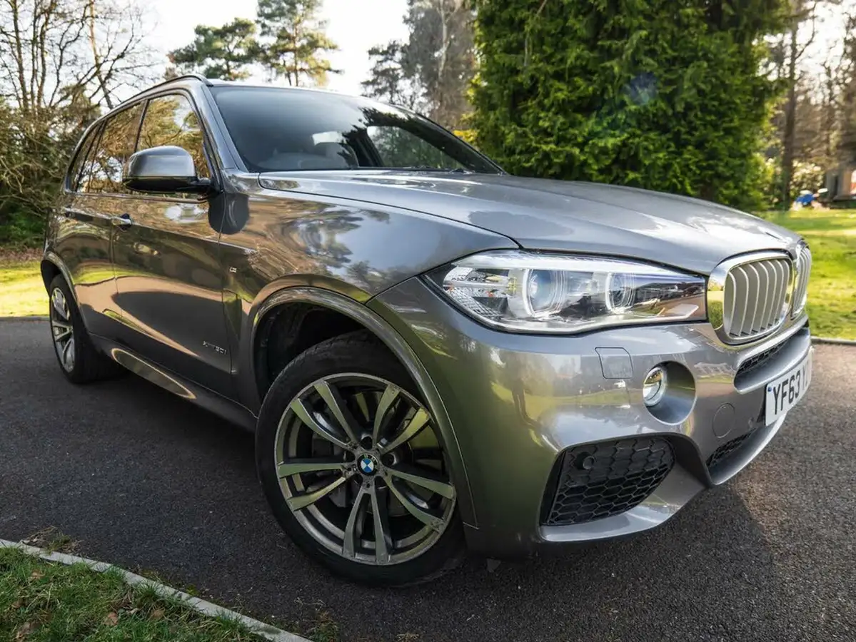 2013-bmw-x5-44-xdrive50i-m-sport-449bhp-big-34