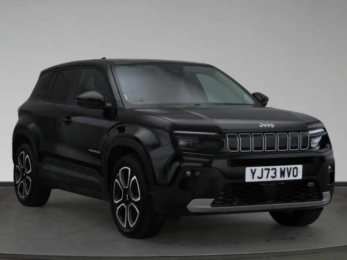 2023-jeep-avenger-big-0