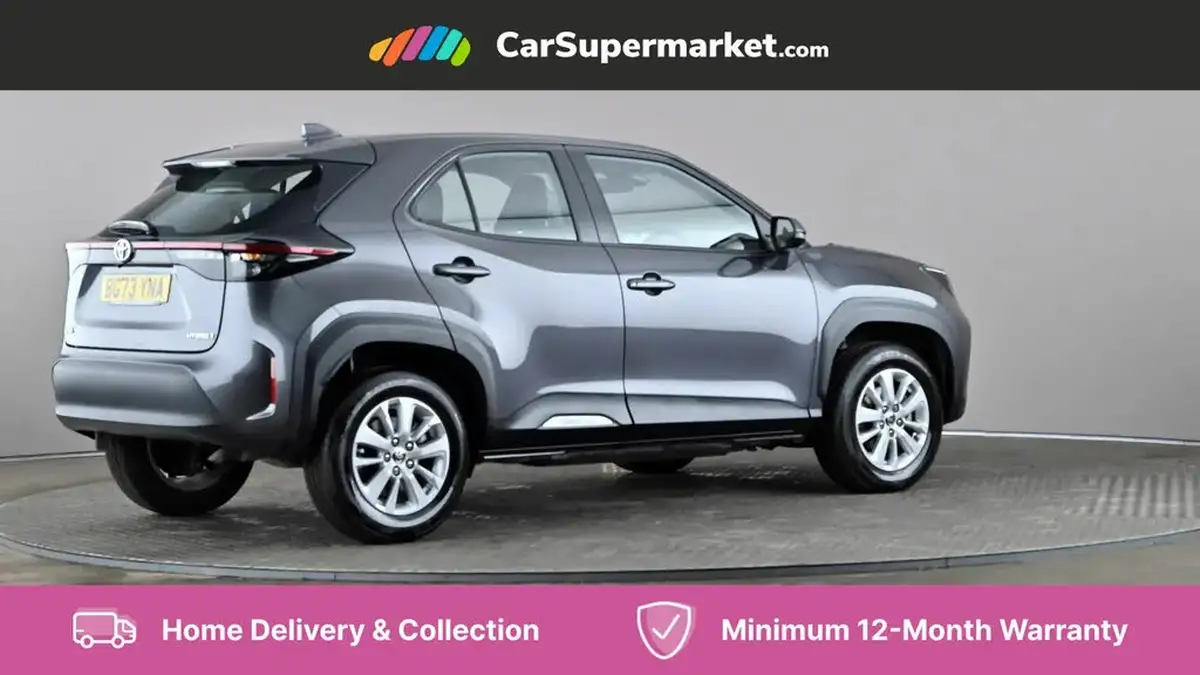 2023-toyota-yaris-cross-15-vvt-i-icon-big-5