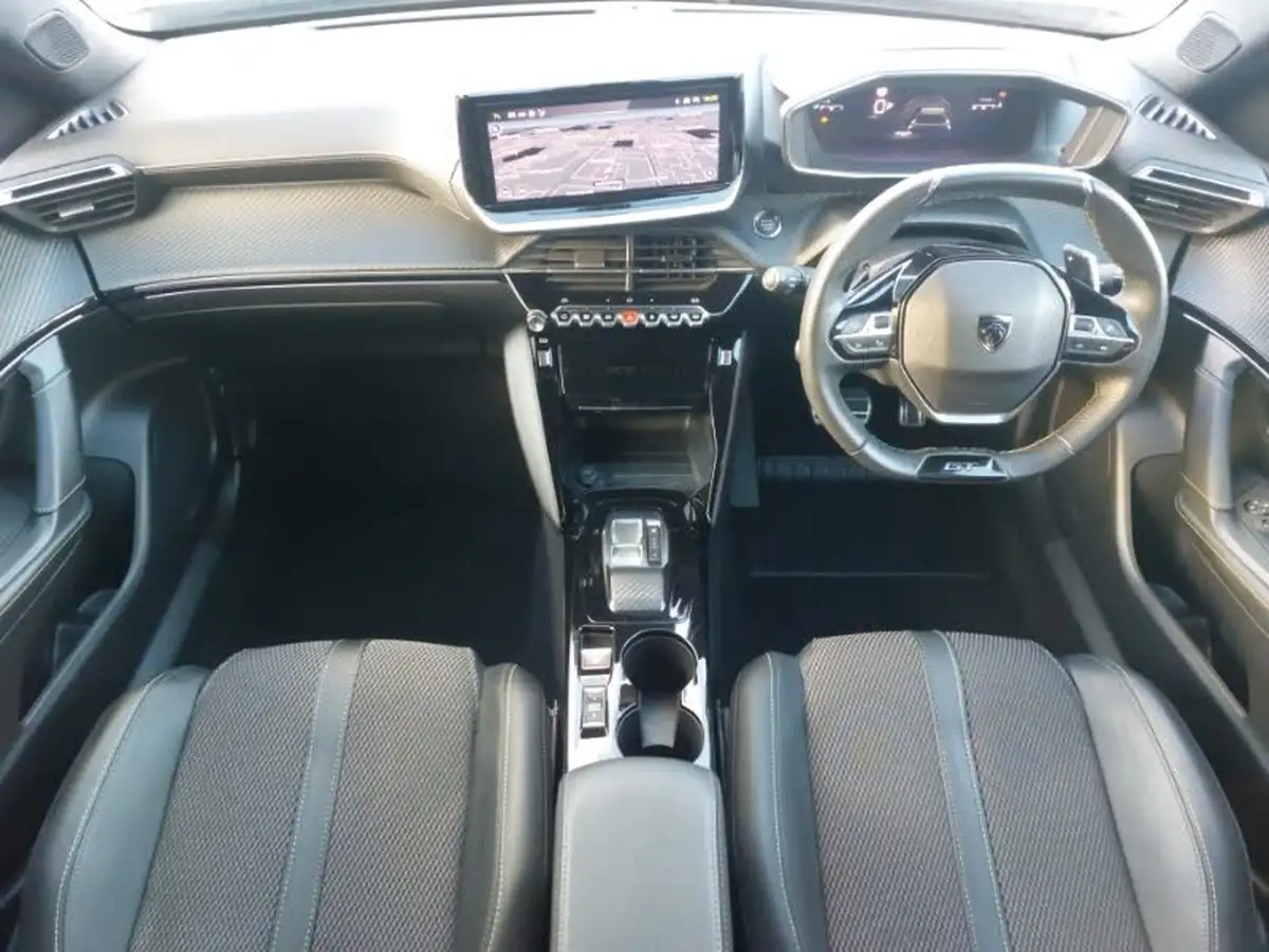 2023-peugeot-2008-suv-big-2