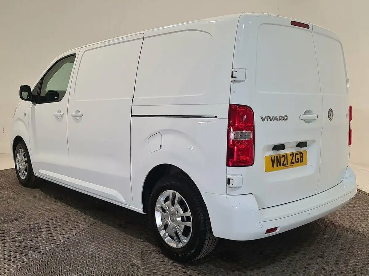 2021-vauxhall-vivaro-15td-2700-l1h1-sportive-100pseu6dt-big-3