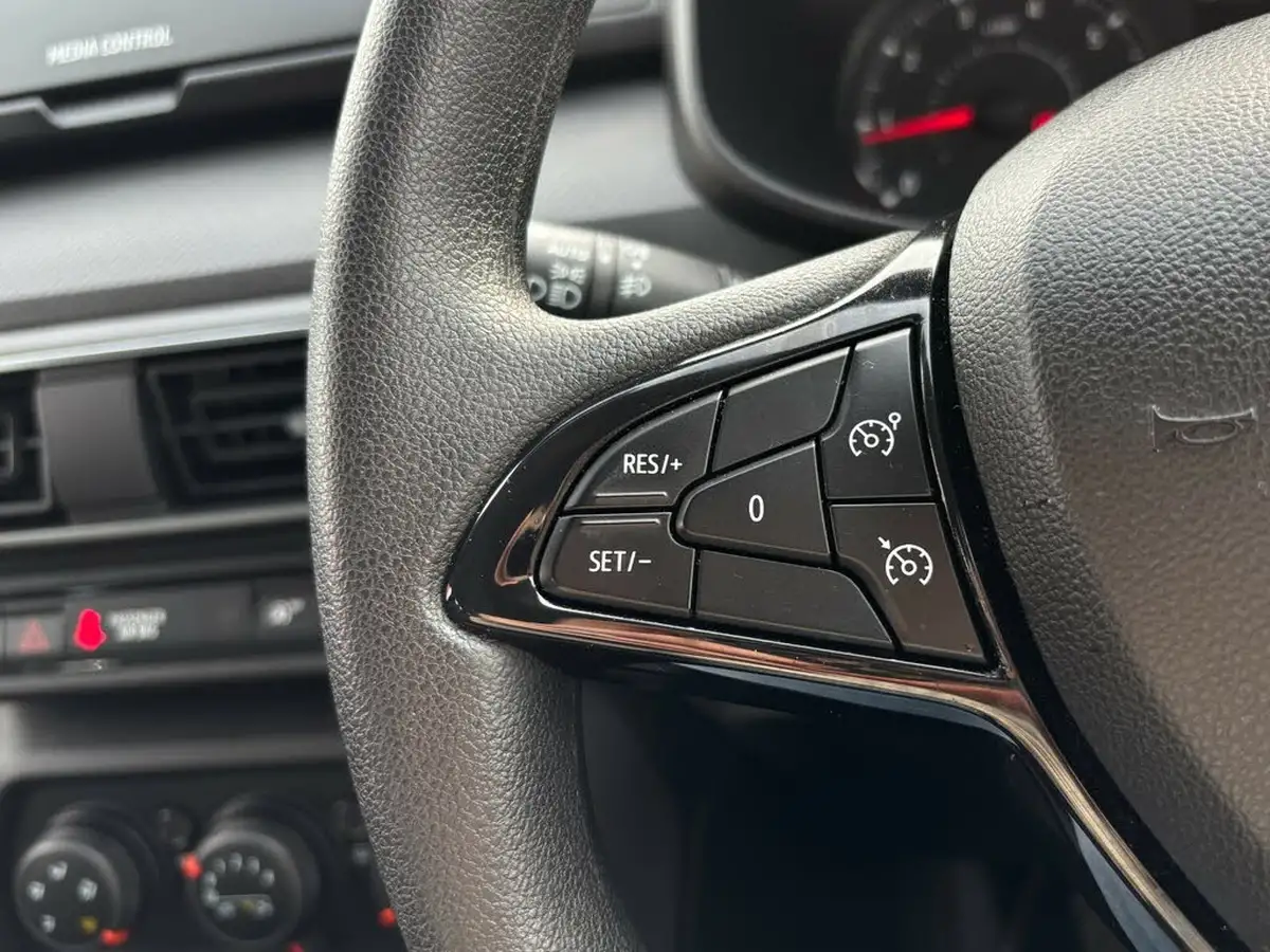 2022-dacia-jogger-10-tce-essential-big-19