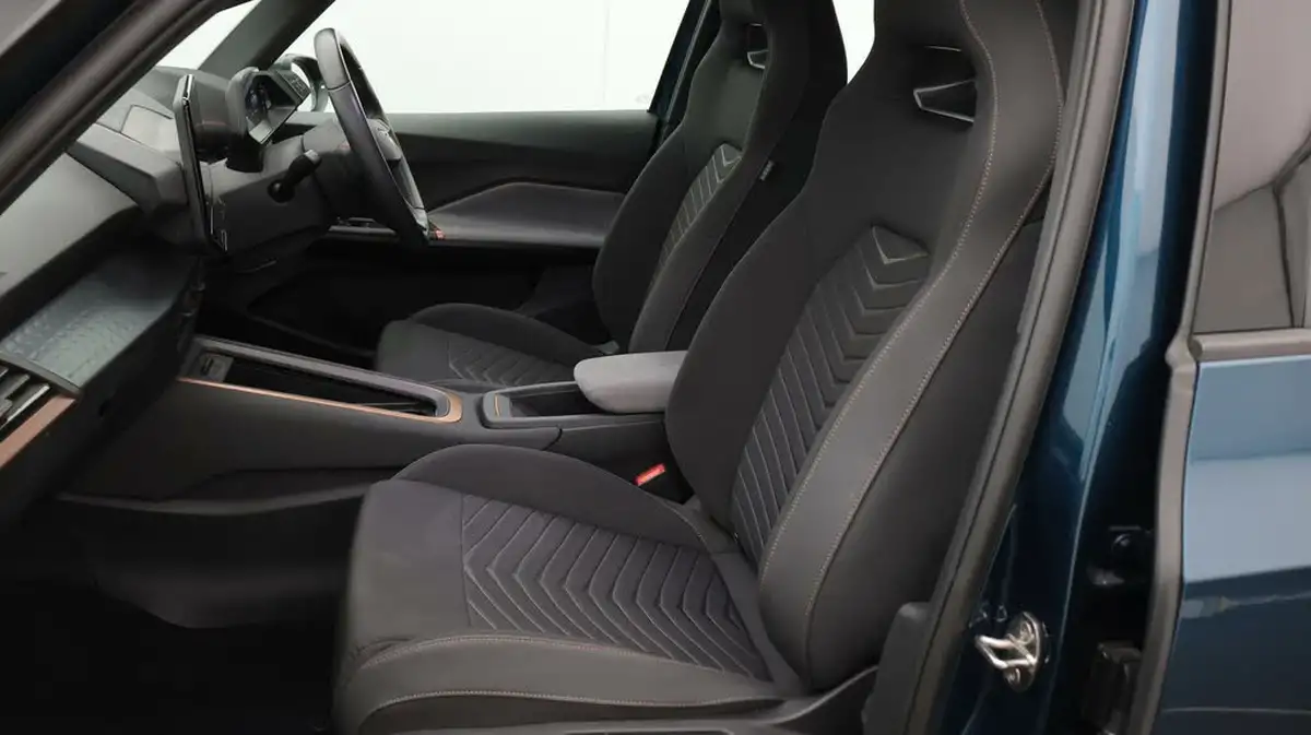 2022-cupra-born-e-v1-big-14