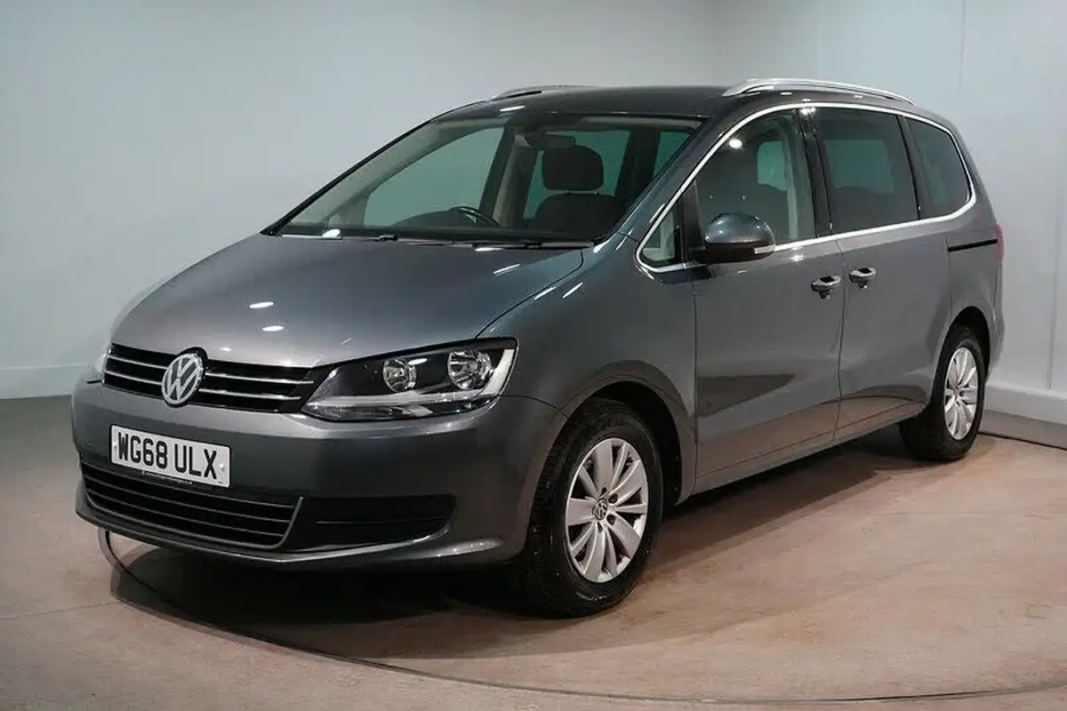 2018-volkswagen-sharan-14-tsi-se-dsg-big-5