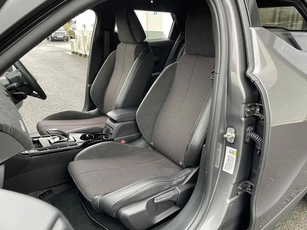 2021-ds-ds-3-crossback-e-tense-performance-line-big-23