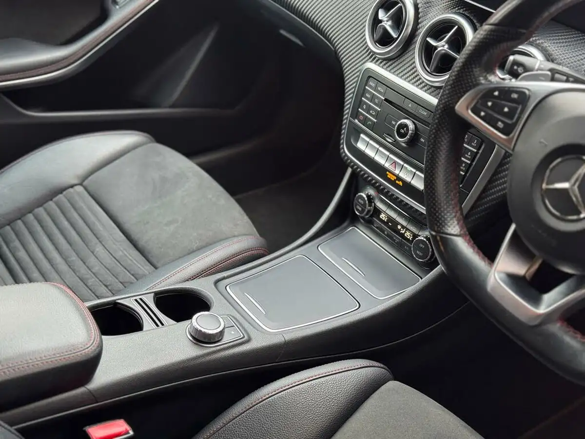 2016-mercedes-benz-a-class-big-34