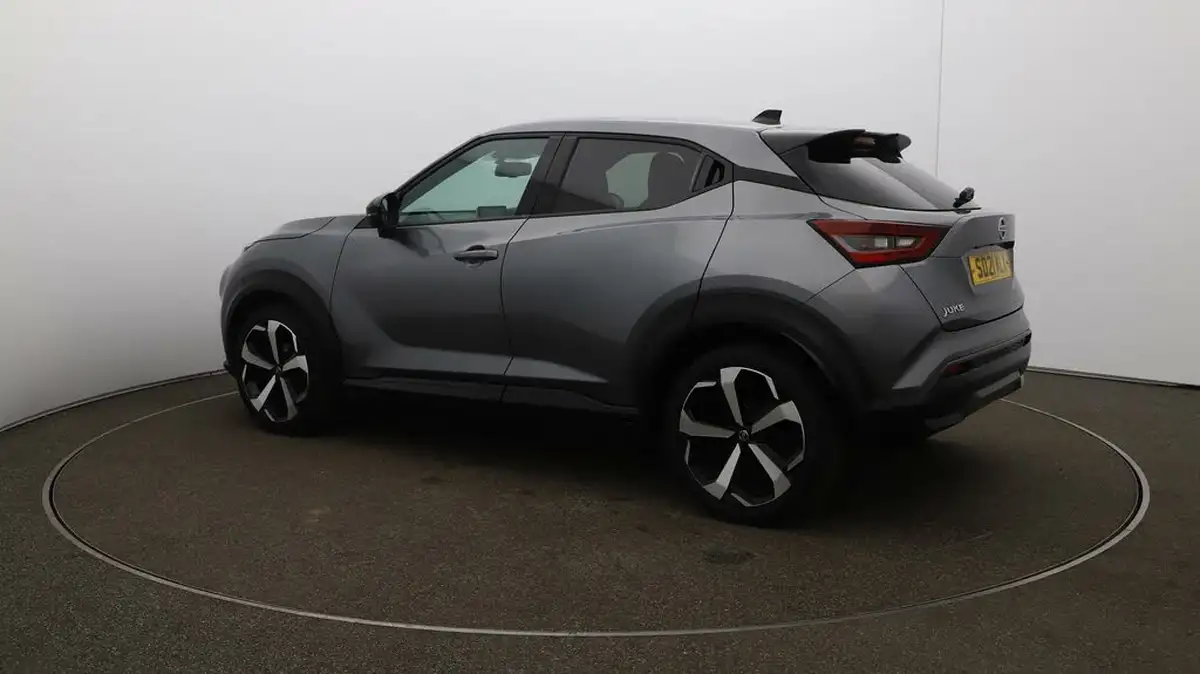 2021-nissan-juke-10-dig-t-tekna-big-27