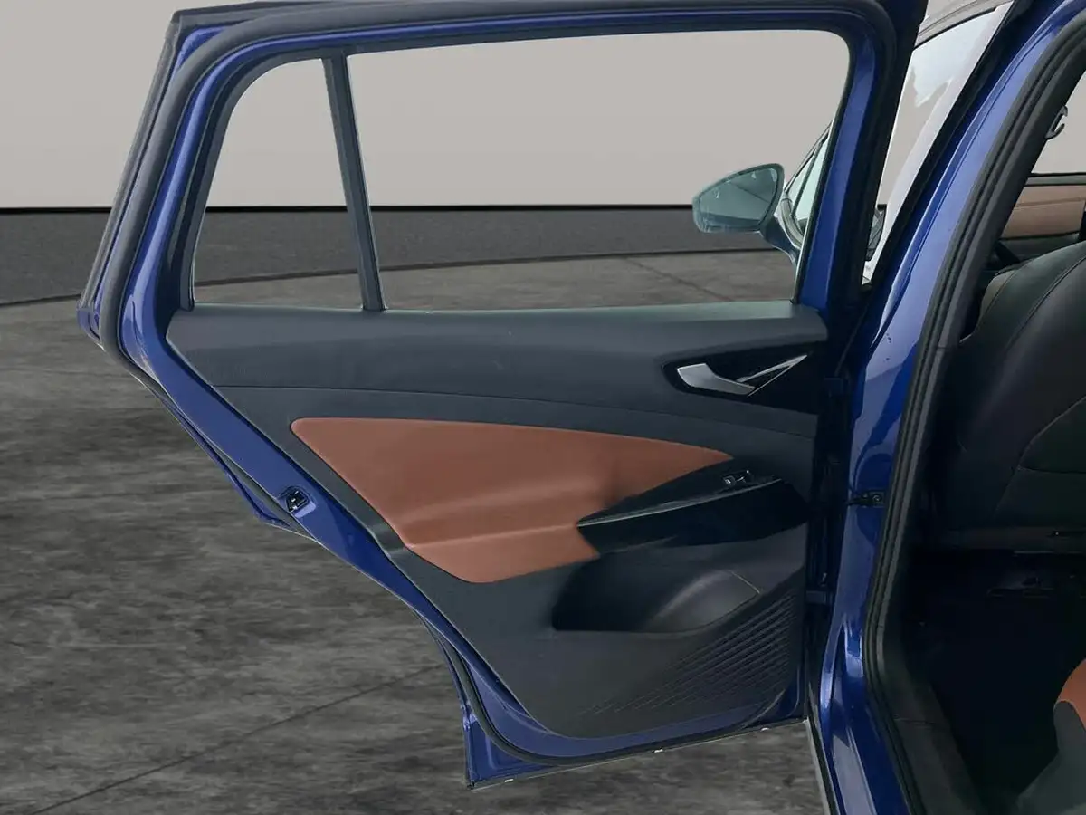 2022-volkswagen-id4-e-life-148ps-52kwh-pure-performance-big-16
