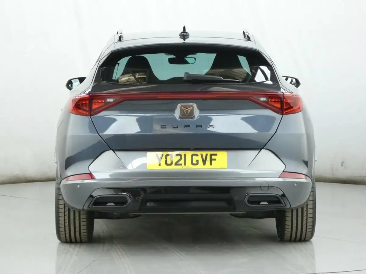2021-cupra-formentor-14-e-hybrid-v2-big-6